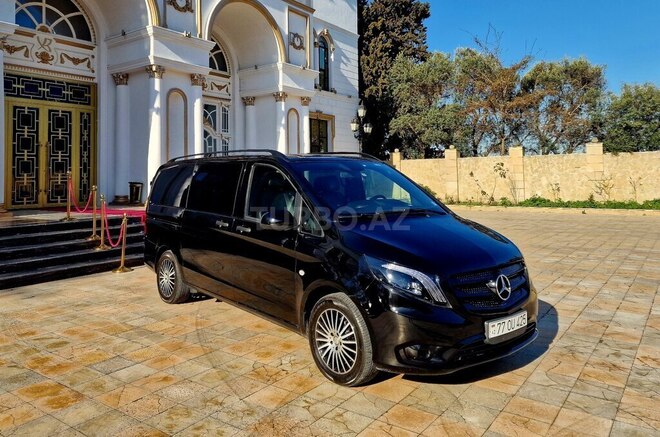 Mercedes Metris-14
