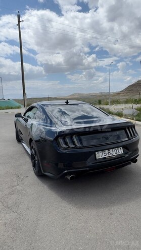 Ford Mustang-7