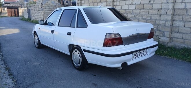 Daewoo Nexia-3
