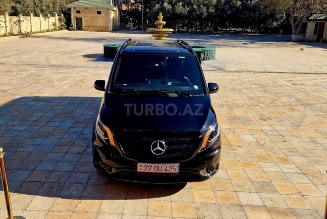 Mercedes Metris-2