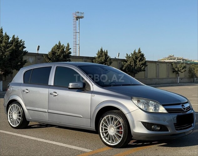 Opel Astra-2