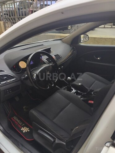Renault Megane-4