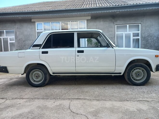 LADA (VAZ) 2107-6