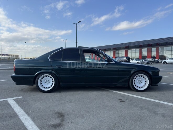 BMW 520-4