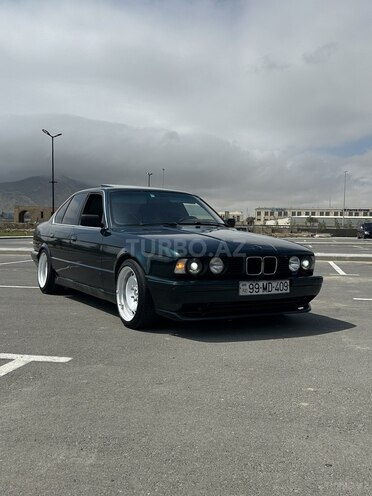 BMW 520-8