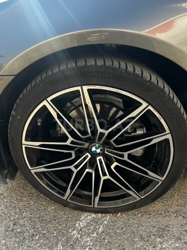 BMW 528-4