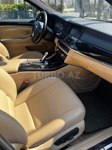 BMW 528-8