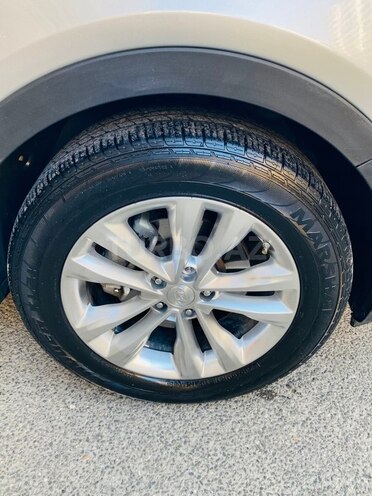 Hyundai Santa Fe-14
