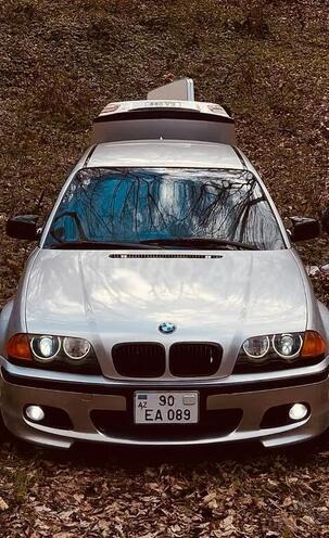 BMW 320-10