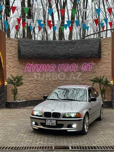BMW 320-7