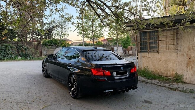 BMW 528-6