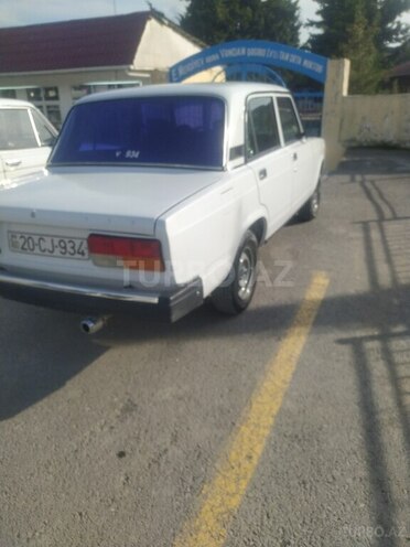 LADA (VAZ) 2107-2