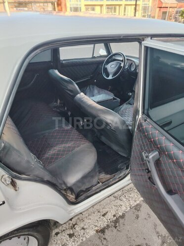 LADA (VAZ) 2106-3