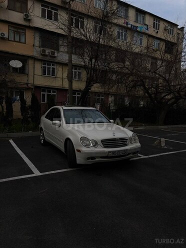 Mercedes C 240-12