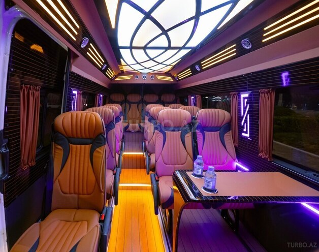 Mercedes Sprinter 516-13