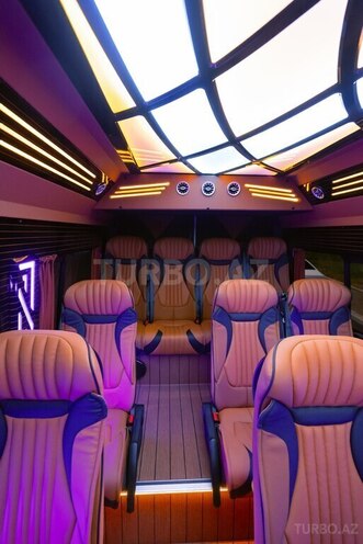 Mercedes Sprinter 516-15