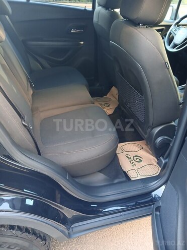 Chevrolet Trax-9