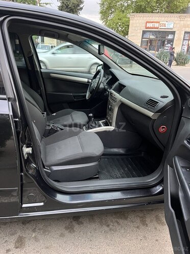 Opel Astra-16