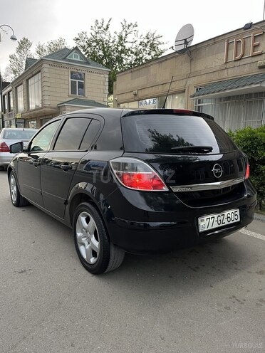 Opel Astra-13