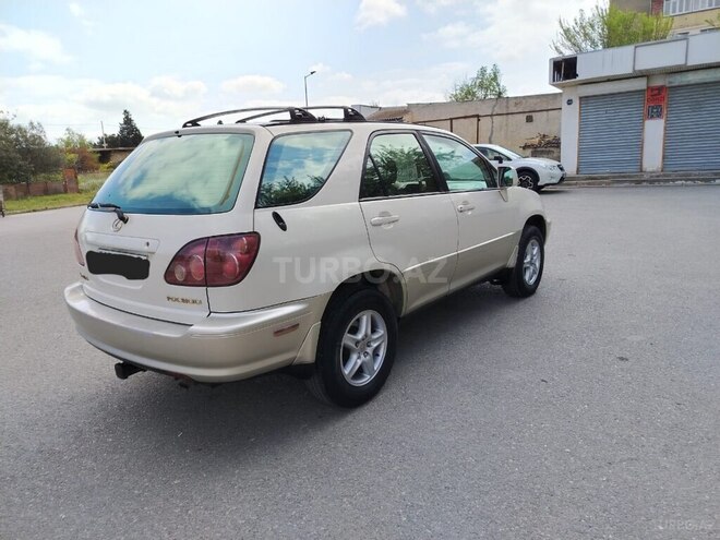 Lexus RX 300-4