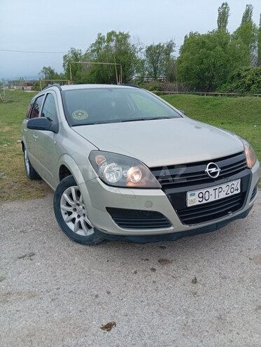 Opel Astra-2