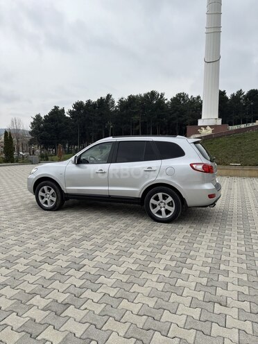 Hyundai Santa Fe-10
