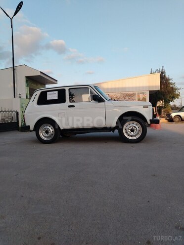 LADA (VAZ) Niva-2