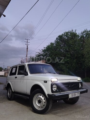 LADA (VAZ) Niva-6