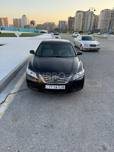 Toyota Camry-1