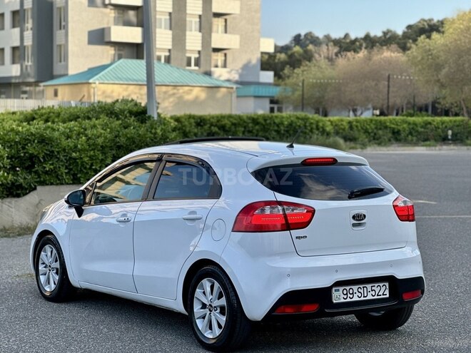 Kia Rio-12