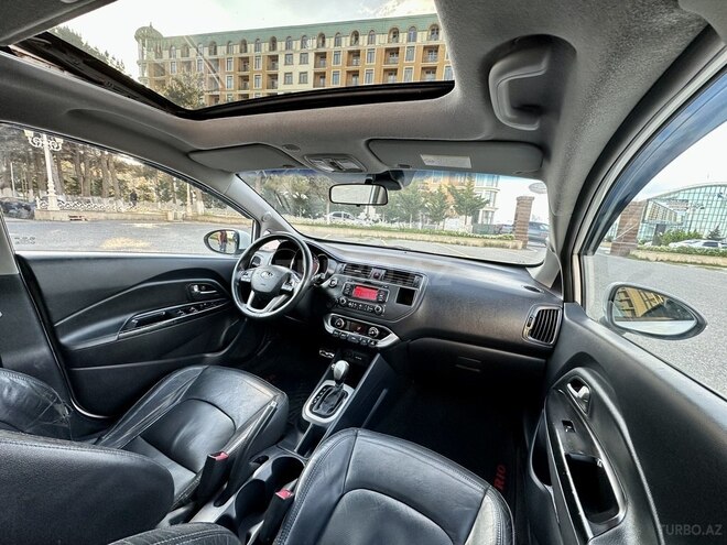 Kia Rio-15