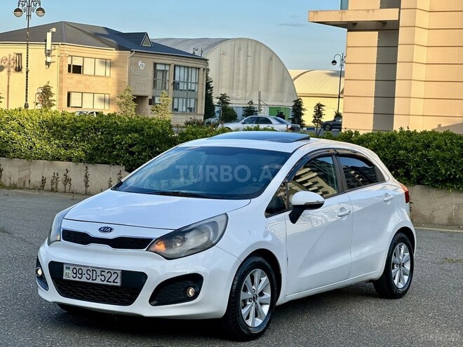 Kia Rio-5