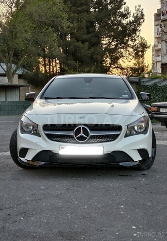 Mercedes CLA 250 4MATIC-3