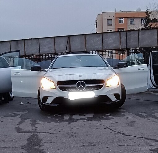 Mercedes CLA 250 4MATIC-8