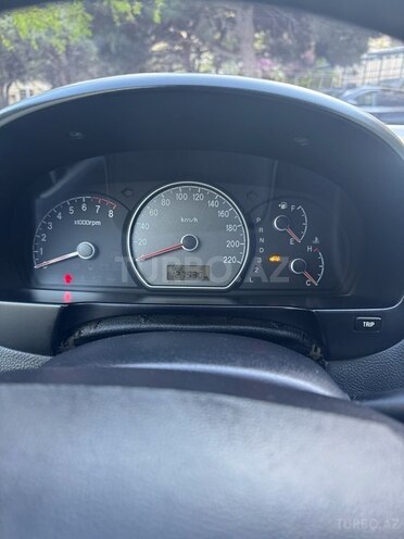 Hyundai Elantra-7