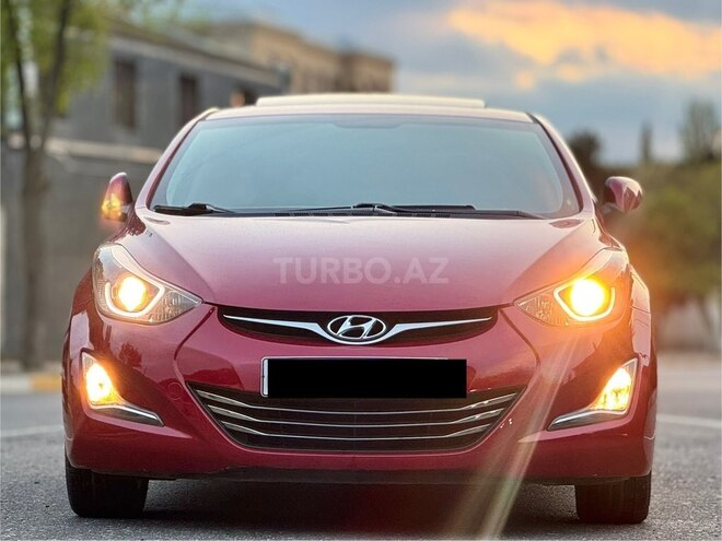 Hyundai Elantra-2
