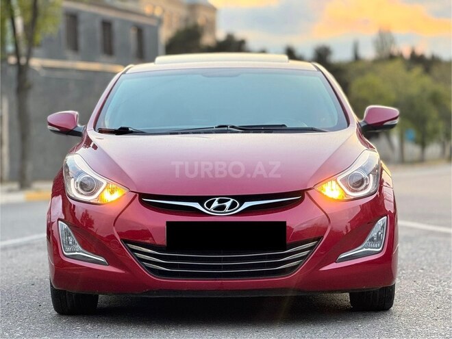 Hyundai Elantra-10