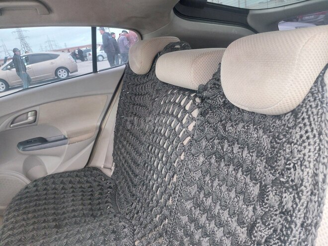 Honda Insight-7