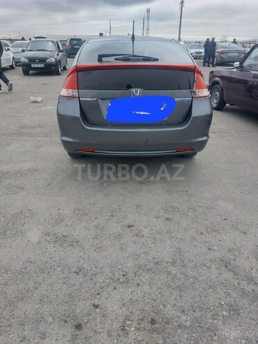 Honda Insight-2