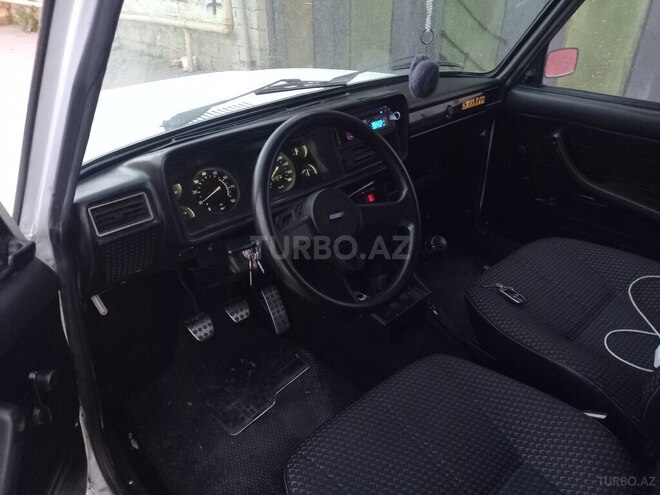 LADA (VAZ) 2107-6