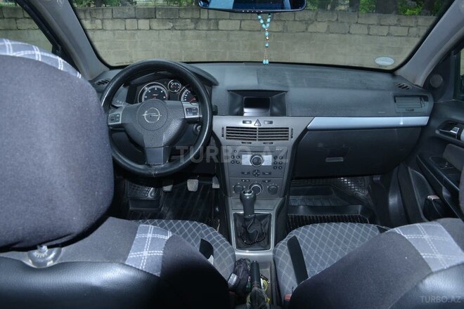 Opel Astra-3
