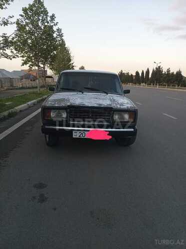 LADA (VAZ) 2107-1