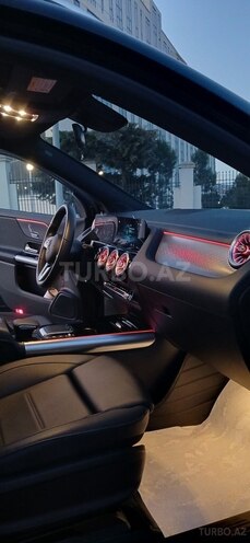 Mercedes EQA 250-5