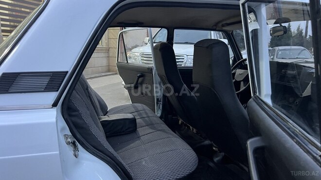 LADA (VAZ) 2107-16