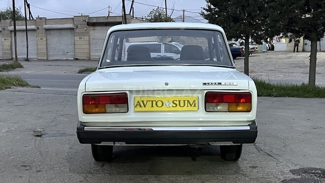 LADA (VAZ) 2107-3
