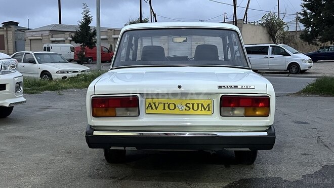 LADA (VAZ) 2107-11