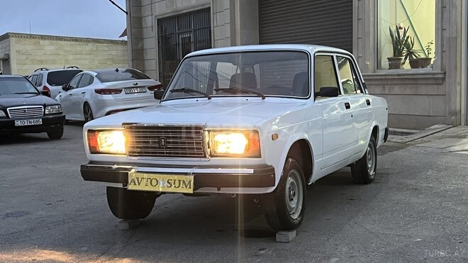 LADA (VAZ) 2107-8