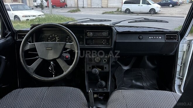 LADA (VAZ) 2107-15