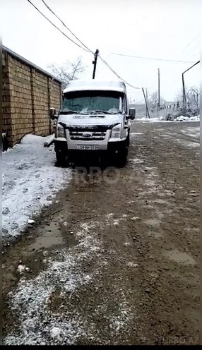 Ford Transit-1