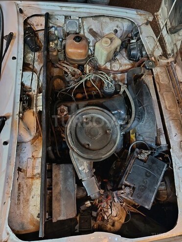 LADA (VAZ) 2107-4